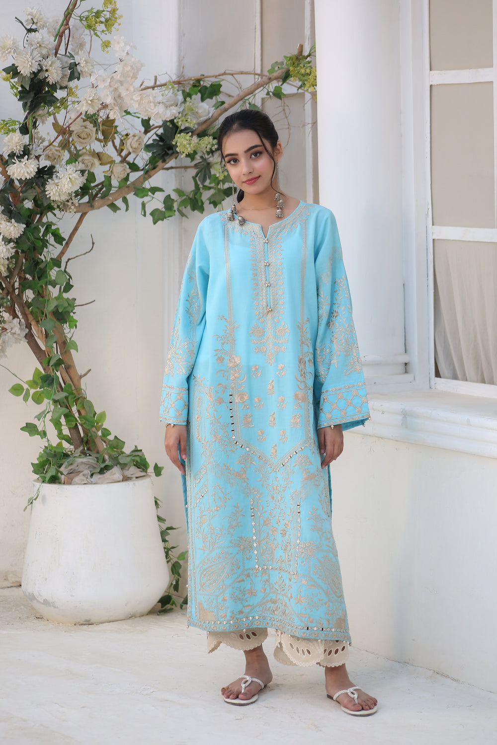 BLUE TURQUOISE