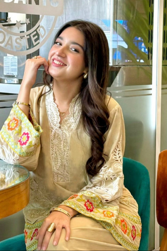 velvet-co-ord (beige)