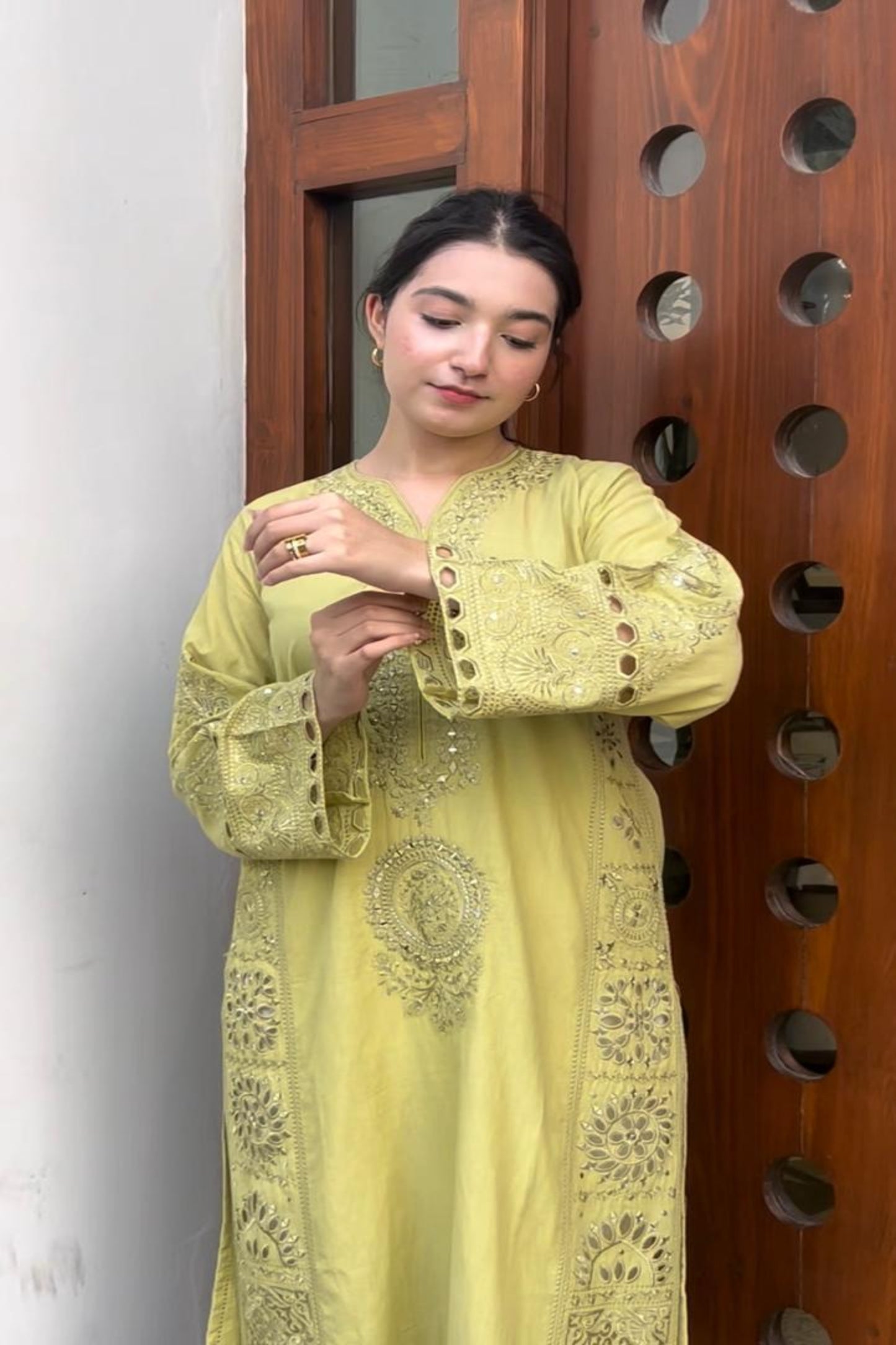 OLIVE YELLOW KAMDANI kurta