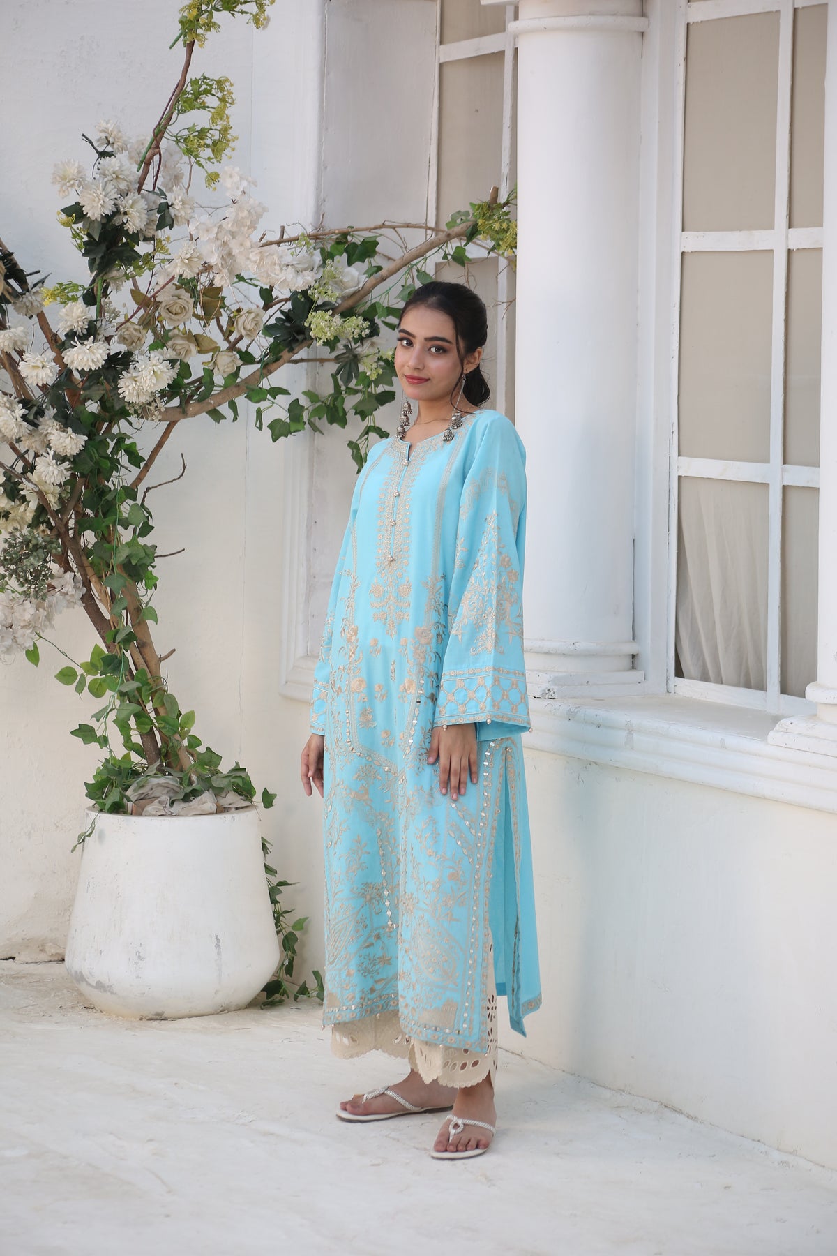 BLUE TURQUOISE