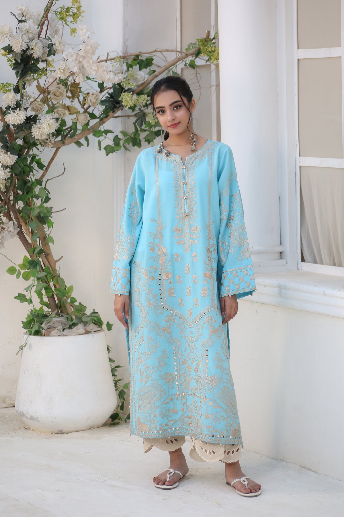 BLUE TURQUOISE