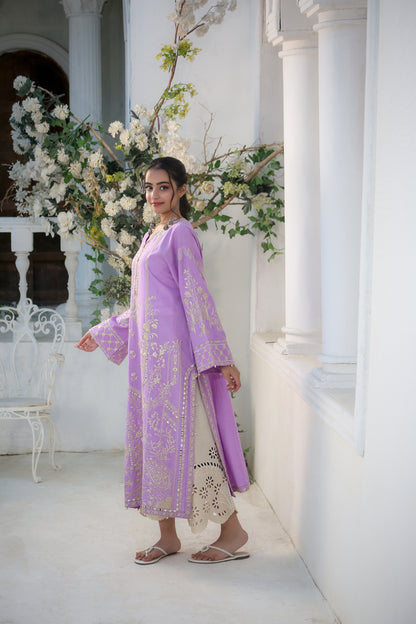 BRIGHT LILAC