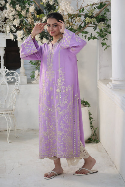 BRIGHT LILAC