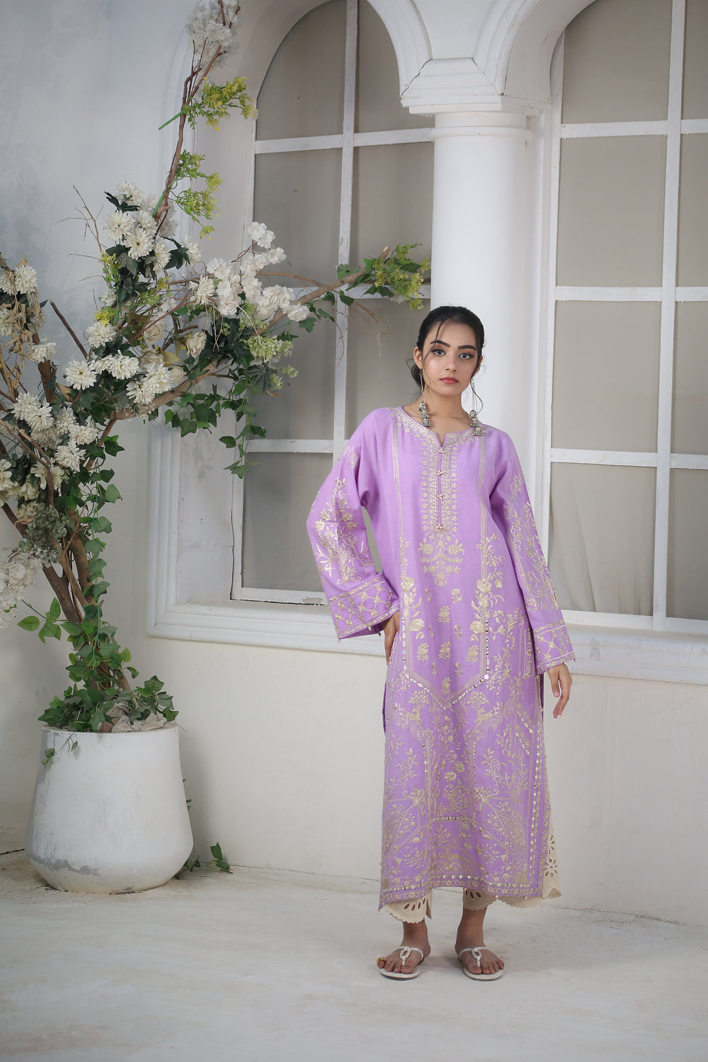 BRIGHT LILAC