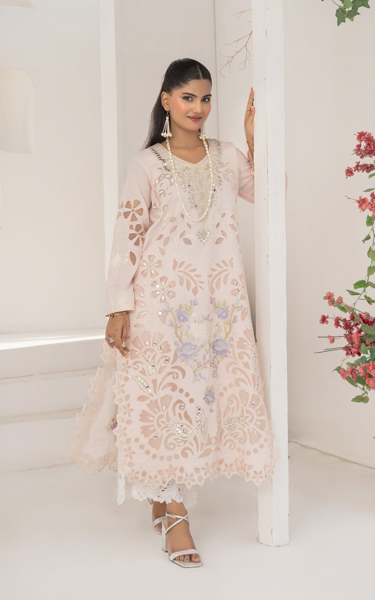 CHIC PEACHY