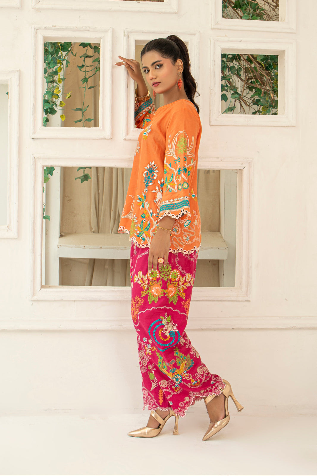 ORANGE -FUCHSIA