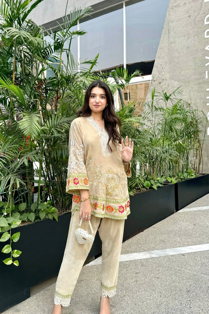 velvet-co-ord (beige)