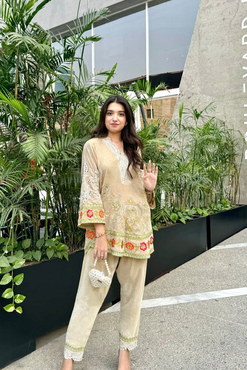 velvet-co-ord (beige)