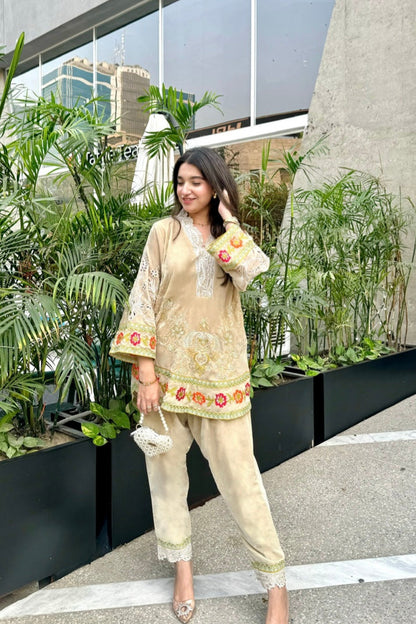velvet-co-ord (beige)