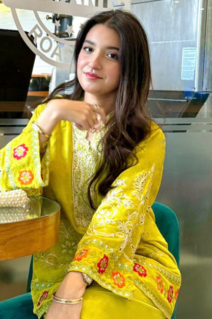 velvet-co-ord  lemon