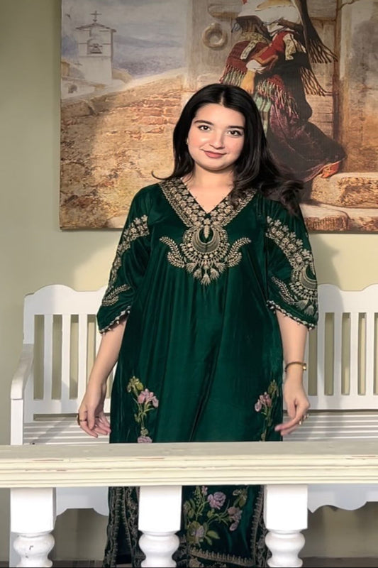 VELVET EMERALD GREEN